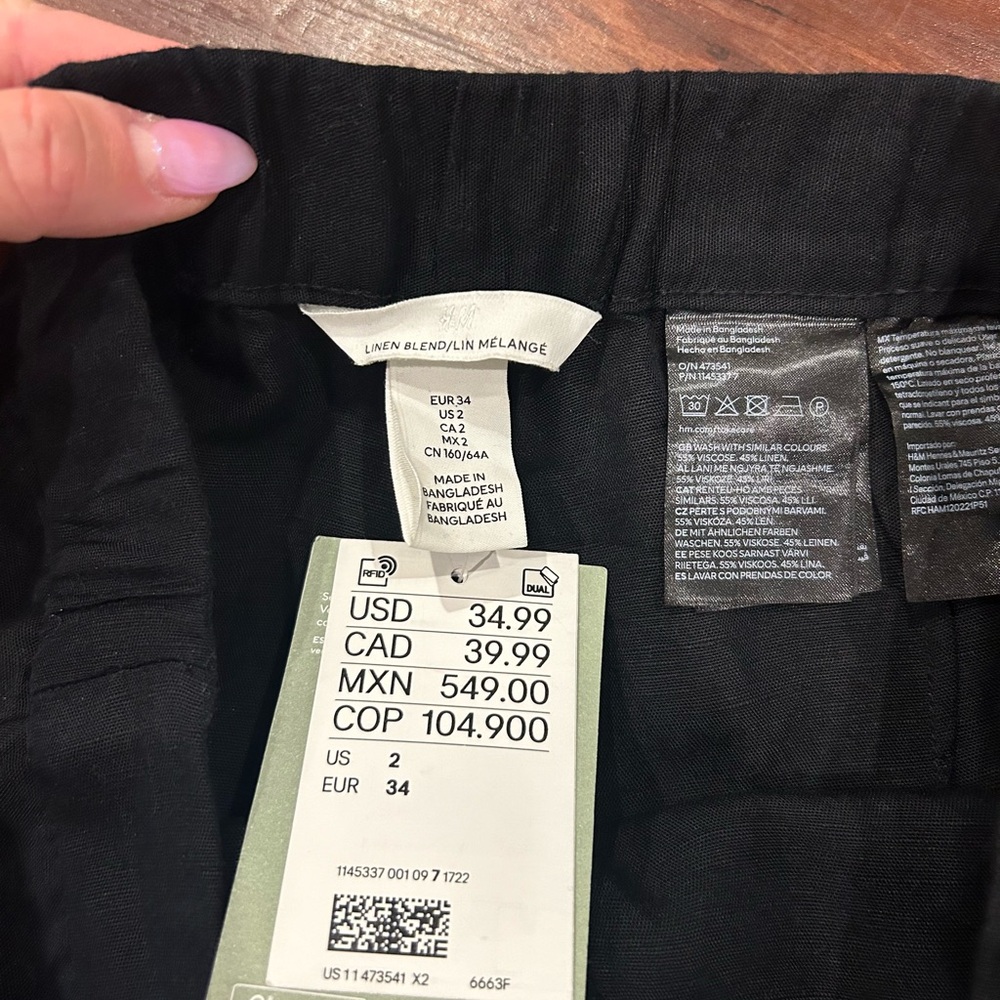 H&M Women’s Linen Blend Black Wide-Leg Pants - Picture 3 of 4